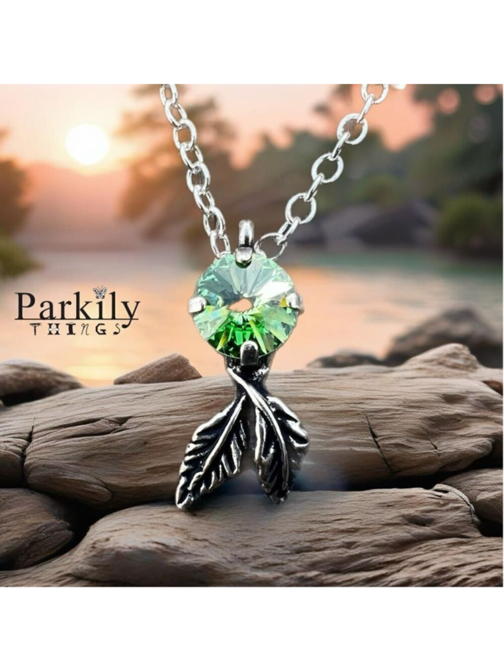 Handcrafted Necklace with Swarovski Crystal and Chain - Picture 5 of 5